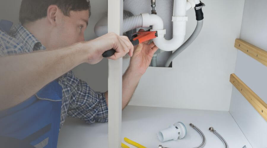 Local tankless water heater installation in Apollo Beach, FL